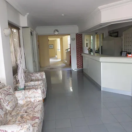 Apart-hotel Highlife 3*